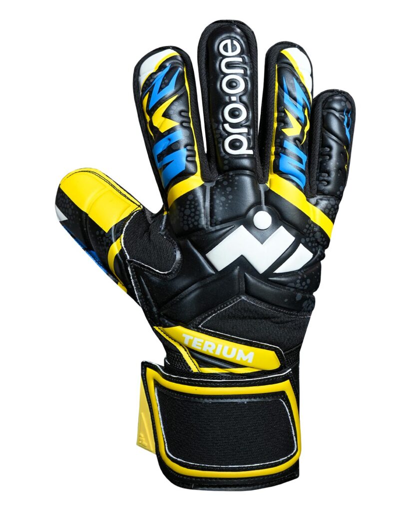 goalkeeper-gloves-terium-black-yellow-1